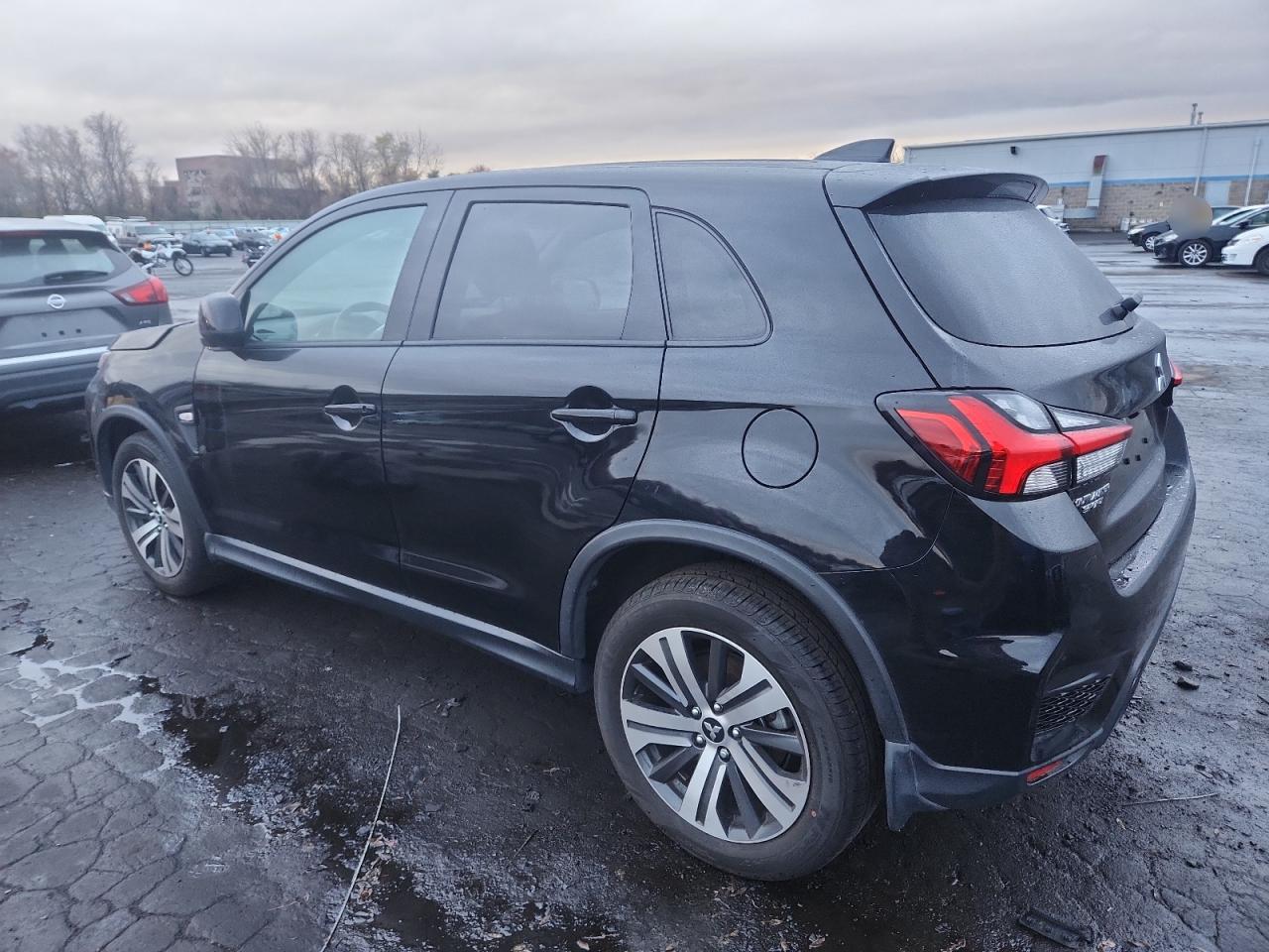 MITSUBISHI OUTLANDER S/SE