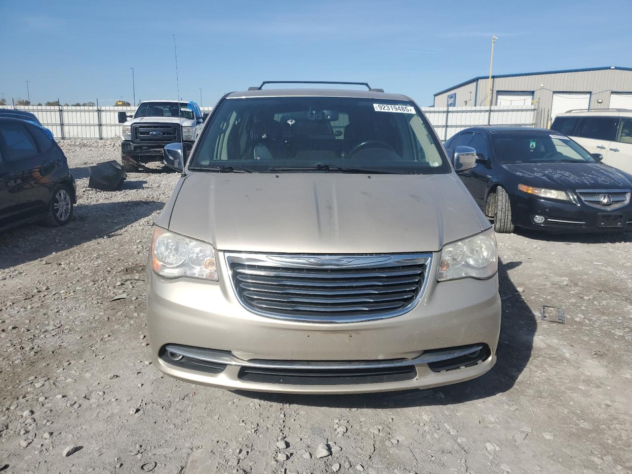 CHRYSLER TOWN & COUNTRY TOURING L