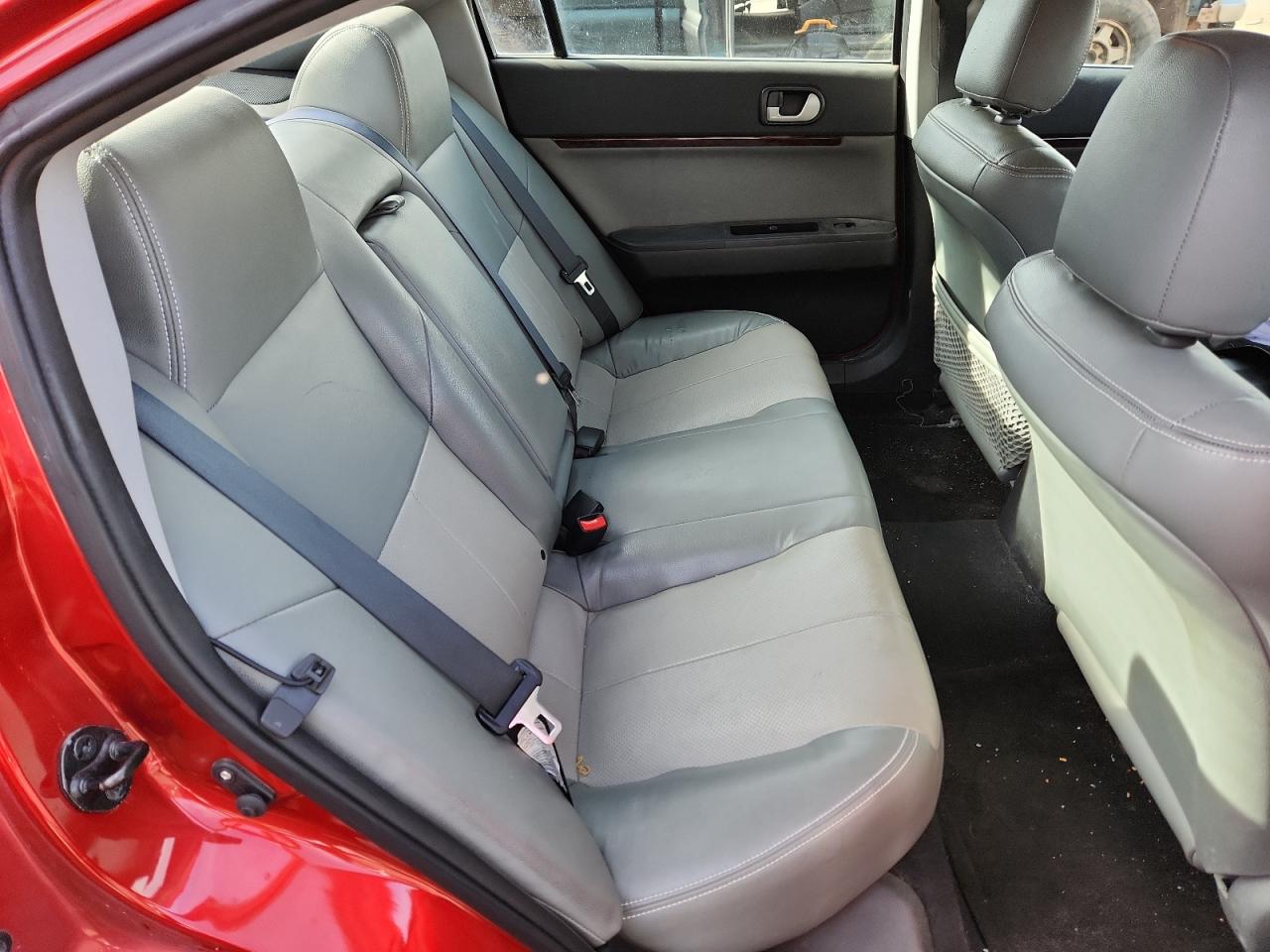 MITSUBISHI GALANT ES