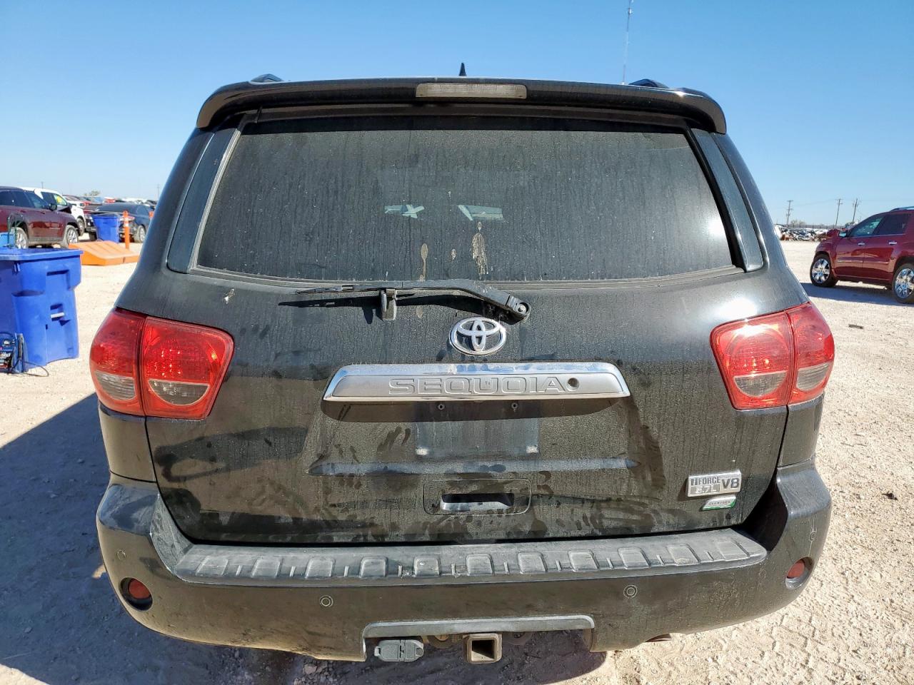 TOYOTA SEQUOIA PLATINUM