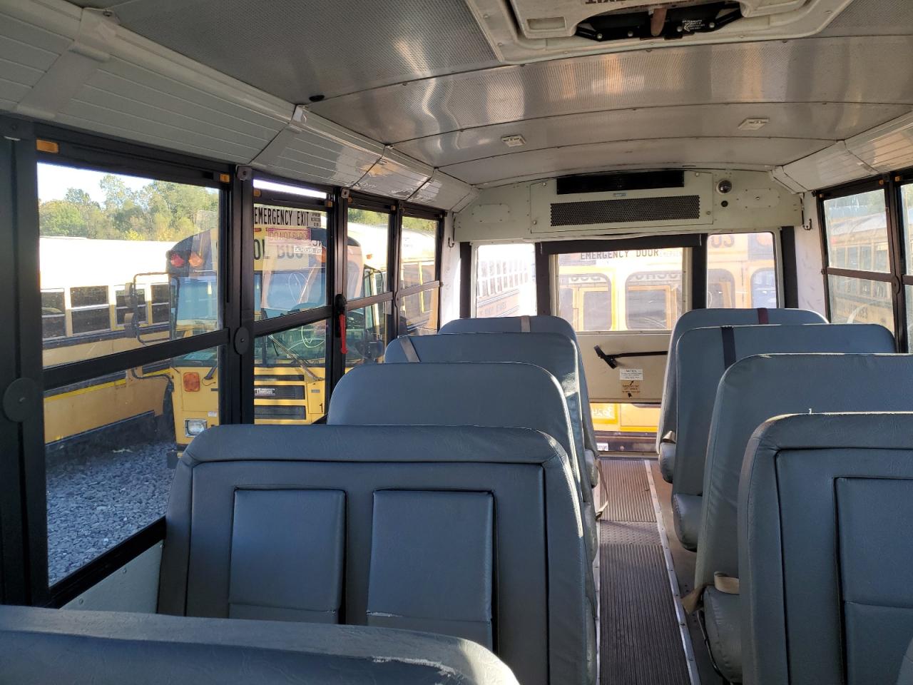 Lot #3279497235 2010 FREIGHTLINER CHASSIS B2