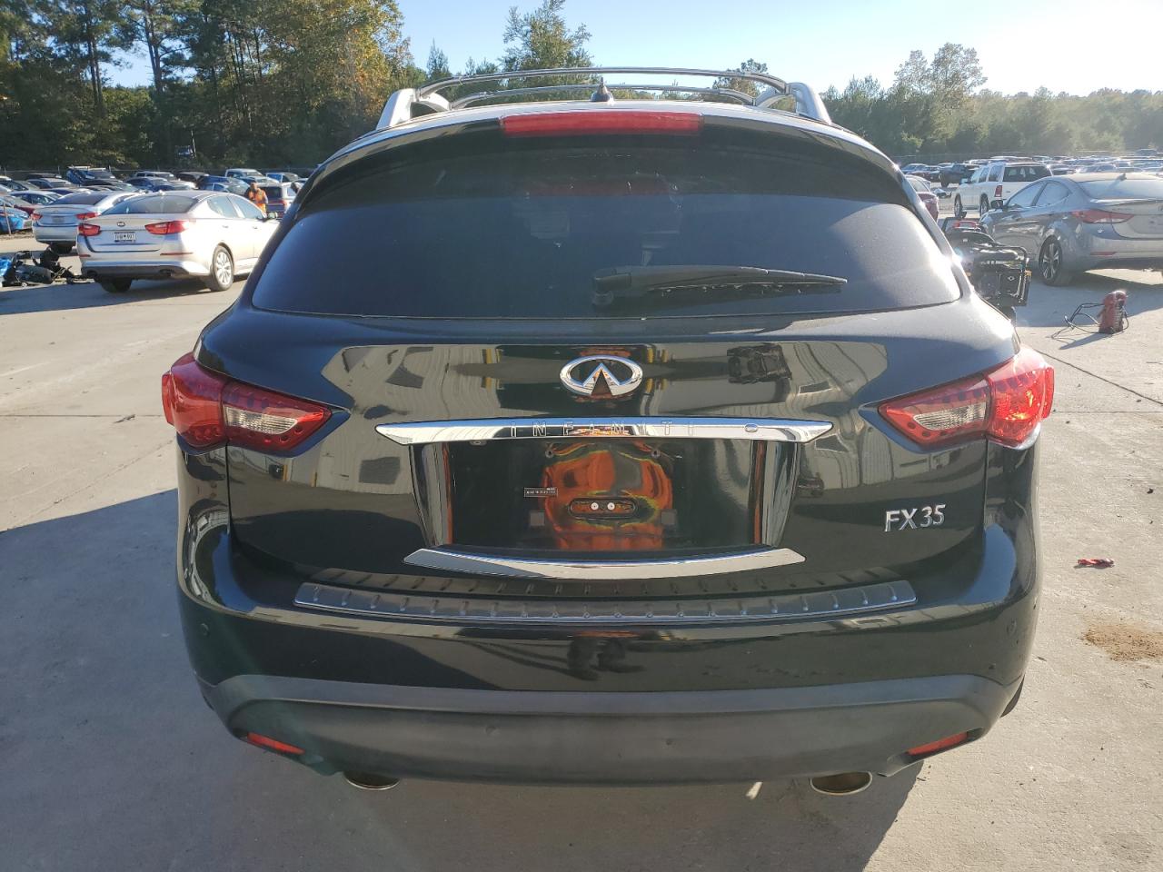 INFINITI FX35