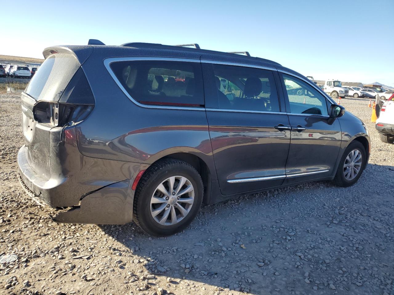 CHRYSLER PACIFICA TOURING L