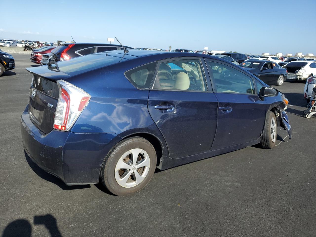 Lot #3311666226 2015 TOYOTA PRIUS