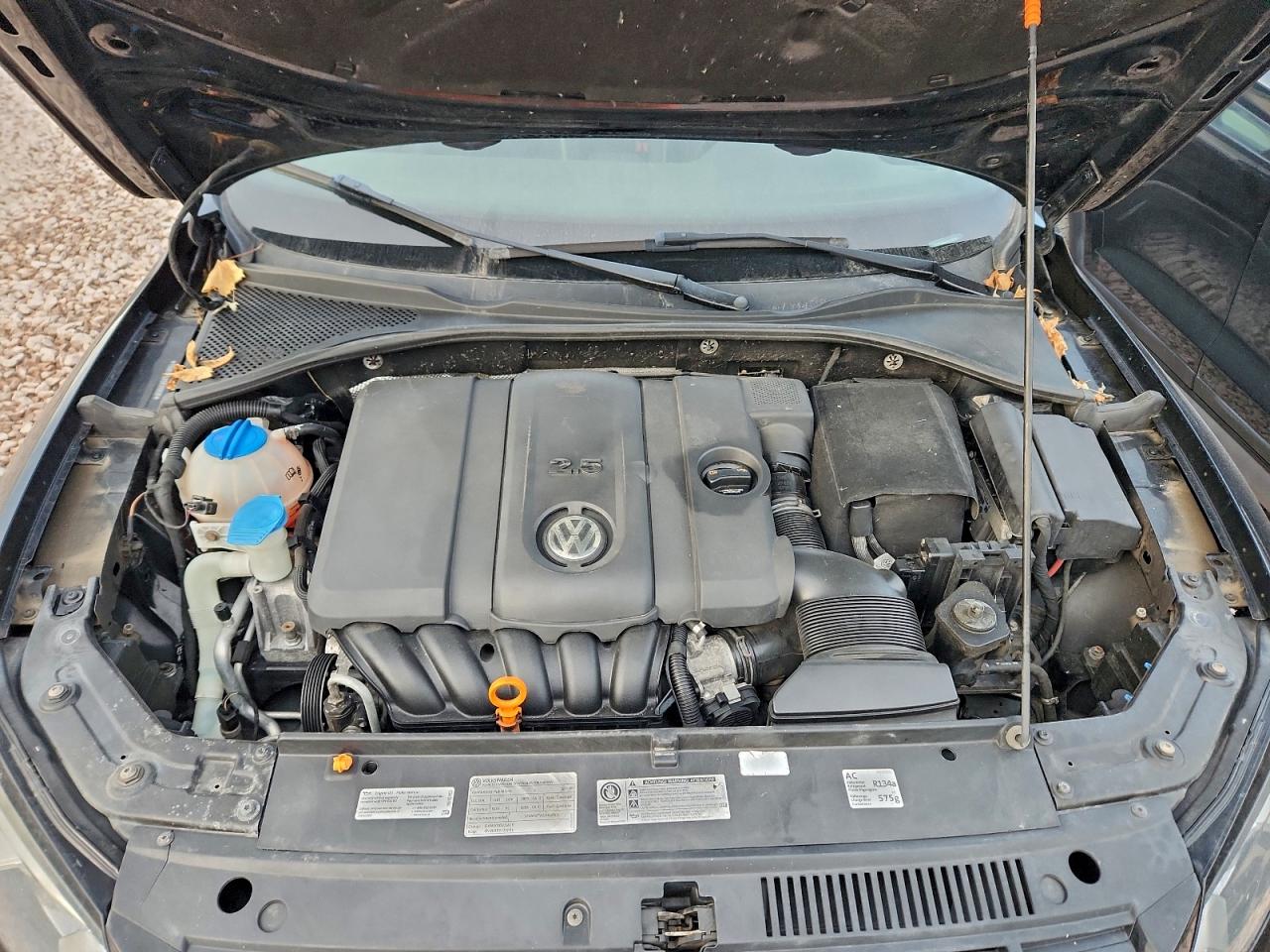 VOLKSWAGEN PASSAT SEL