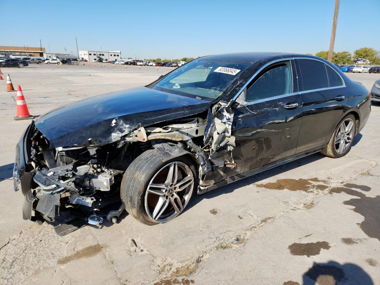 MERCEDES-BENZ E-CLASS 300