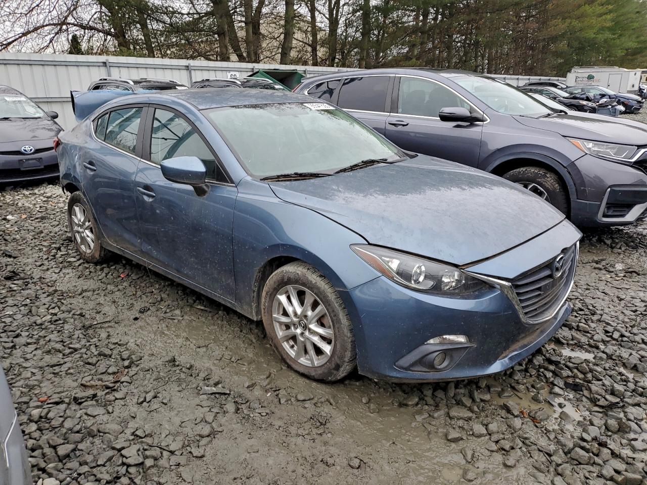 MAZDA 3 TOURING