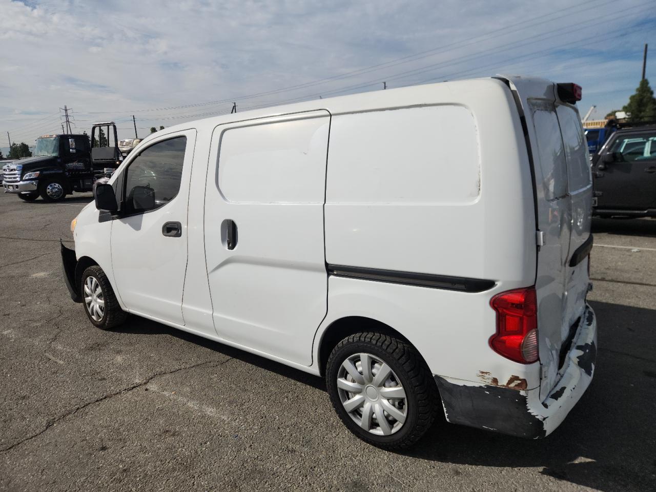NISSAN NV200 2.5S