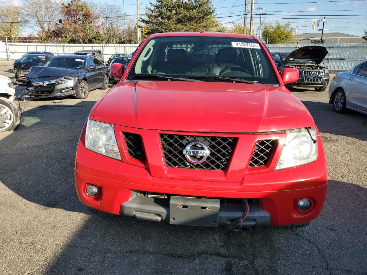 NISSAN FRONTIER CREW CAB SE