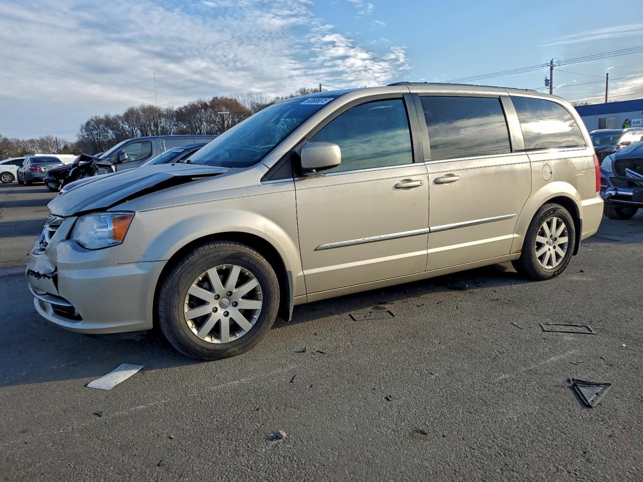 CHRYSLER TOWN & COUNTRY TOURING