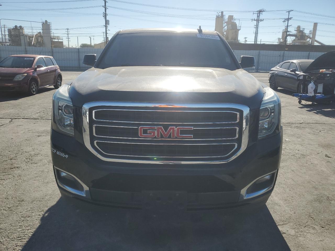 GMC YUKON C1500 SLT