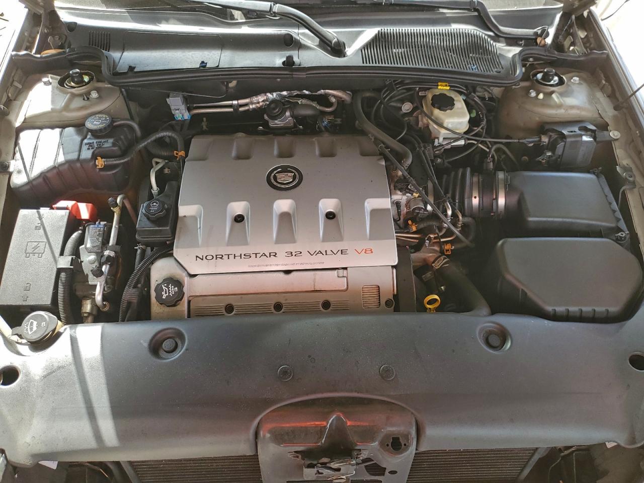 Lot #3315925100 2003 CADILLAC DEVILLE