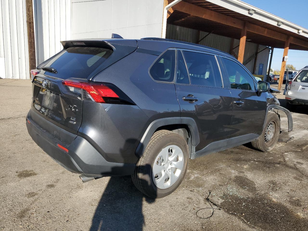 TOYOTA RAV4 LE