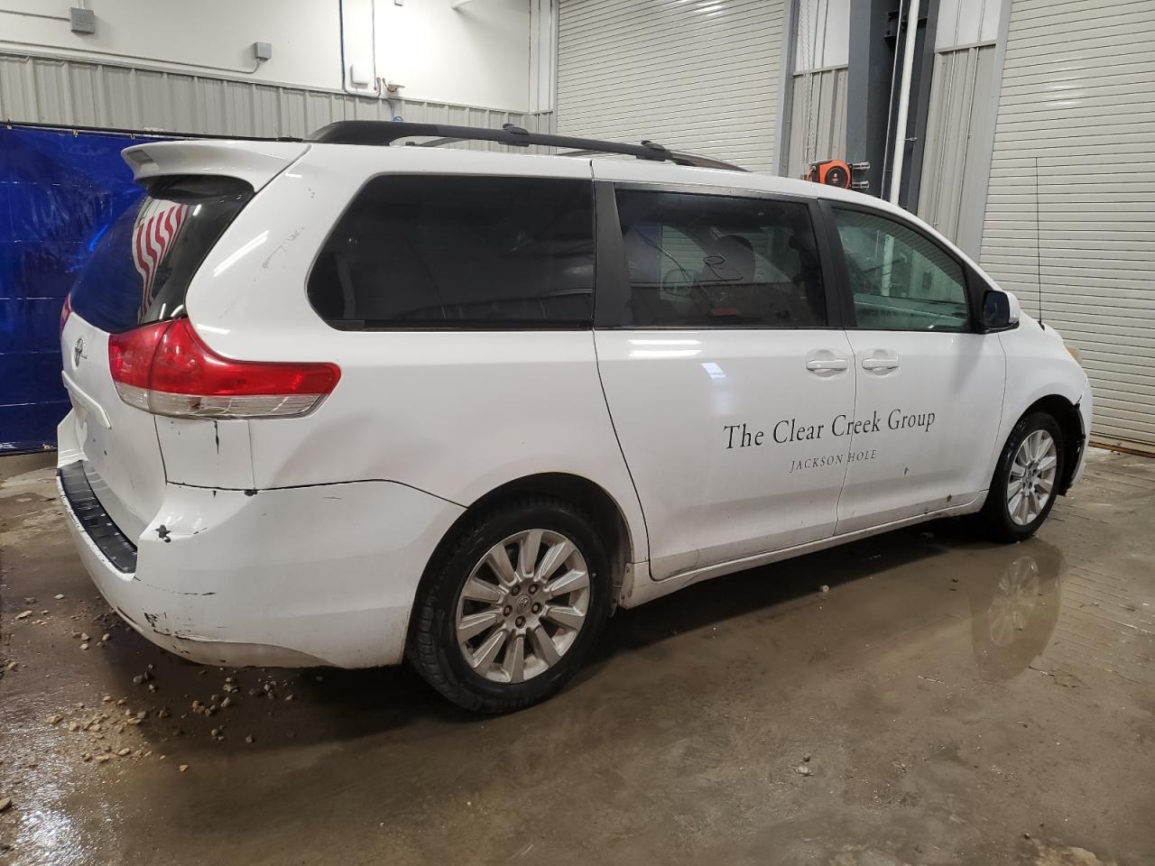 Lot #3287719164 2013 TOYOTA SIENNA LE