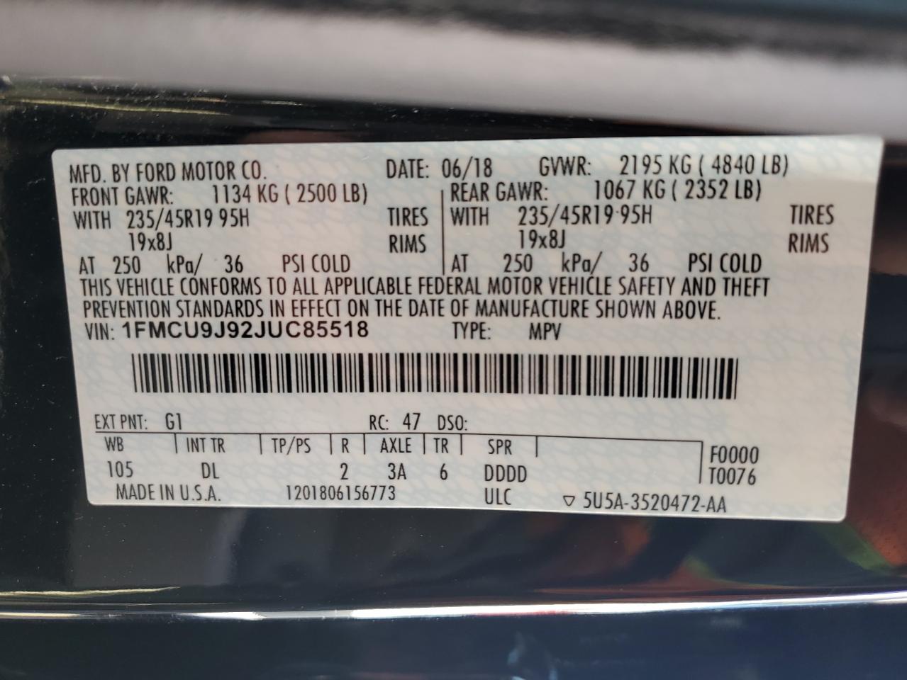 FORD ESCAPE TITANIUM