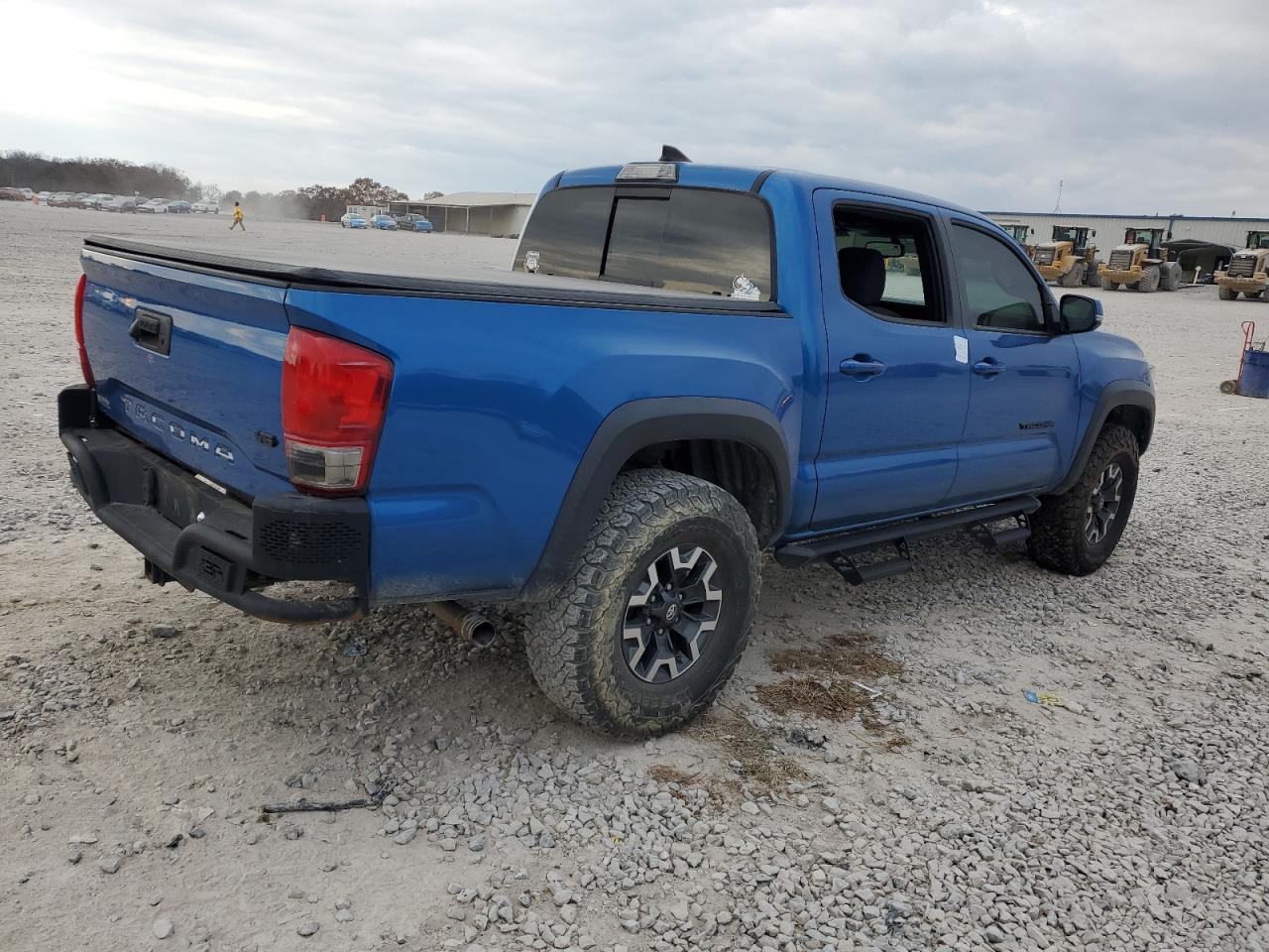 TOYOTA TACOMA DOUBLE CAB