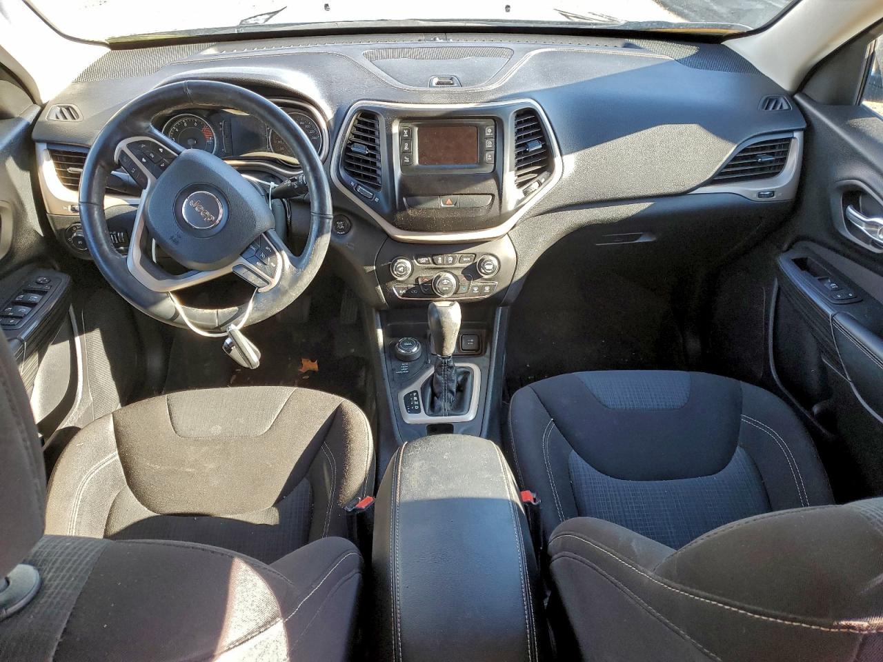 JEEP GRAND CHEROKEE LATITUDE