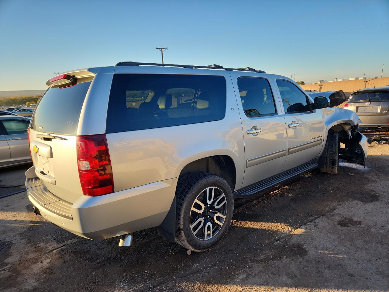 CHEVROLET SUBURBAN K1500 LT