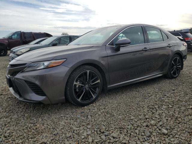 2018 TOYOTA CAMRY XSE #3304500582