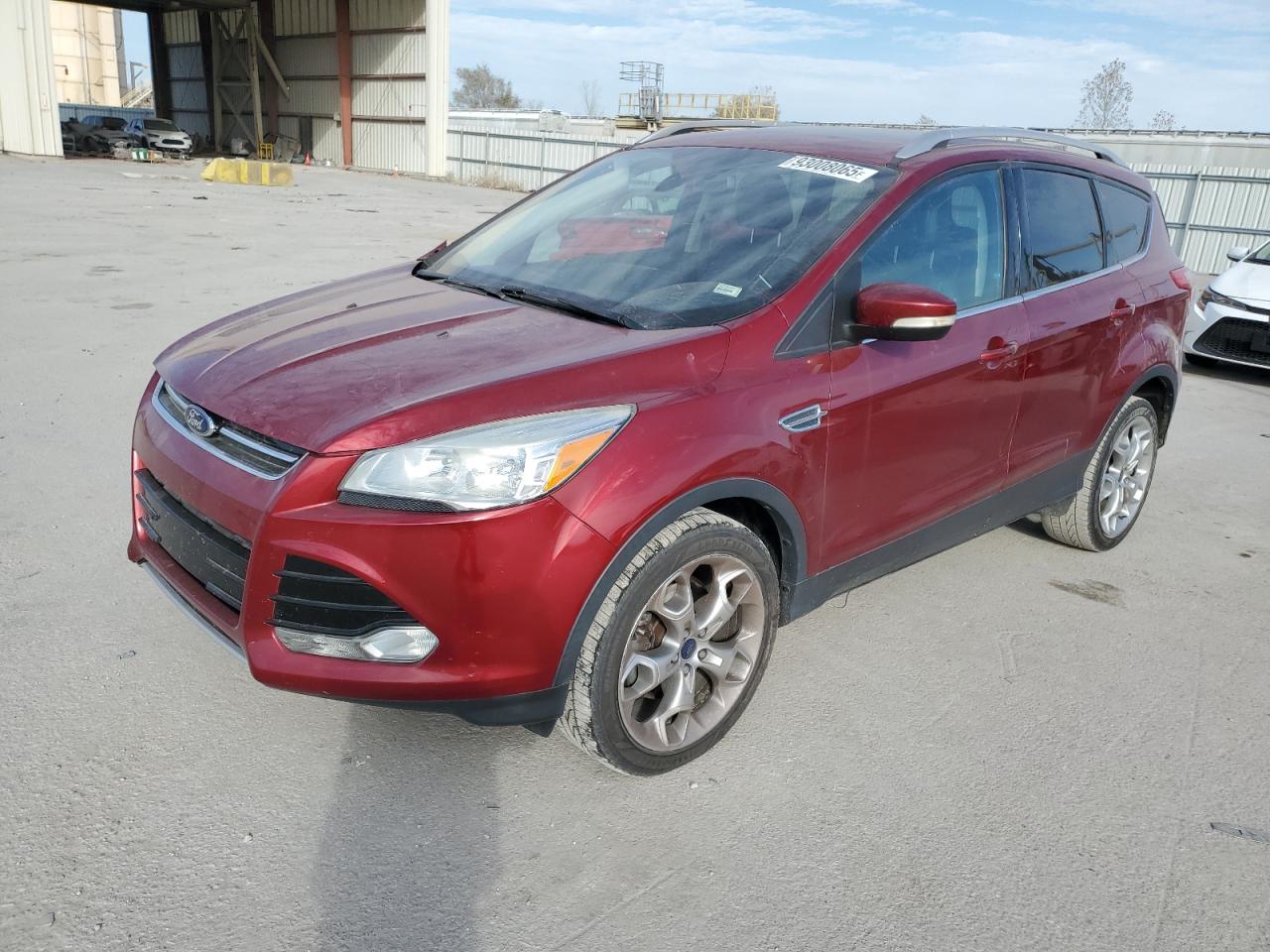 FORD ESCAPE TITANIUM