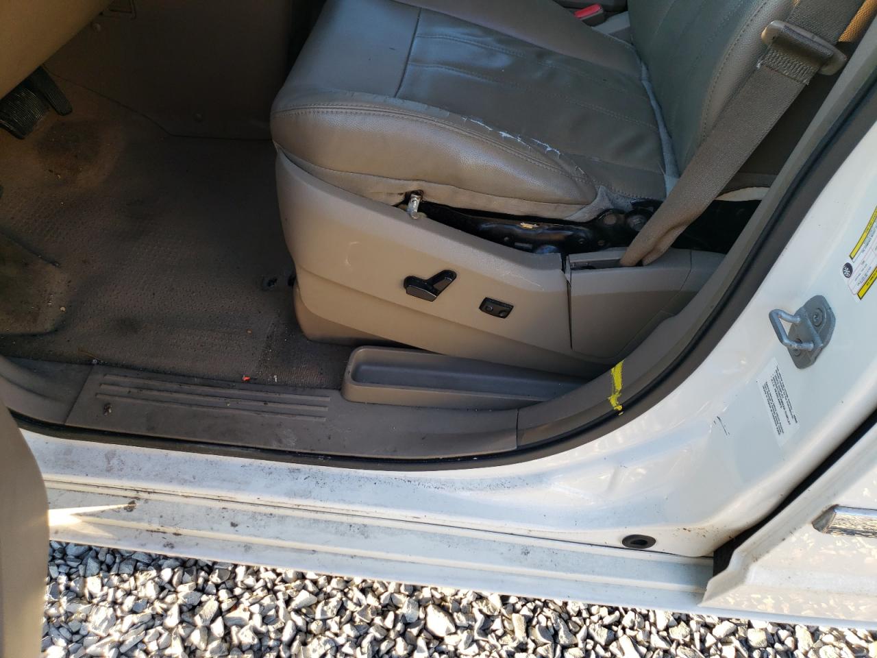 CHRYSLER TOWN & COUNTRY TOURING