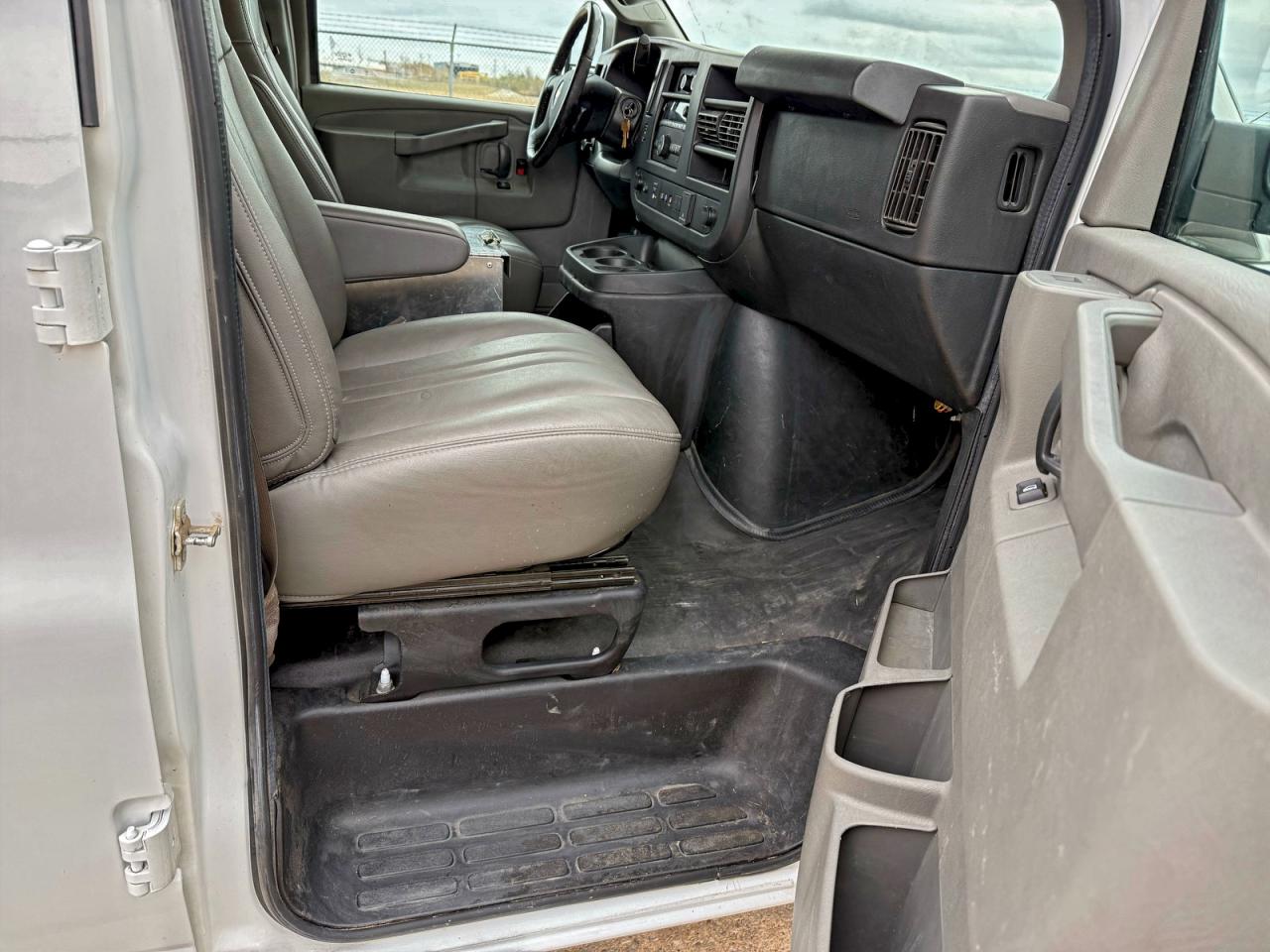 CHEVROLET EXPRESS G2