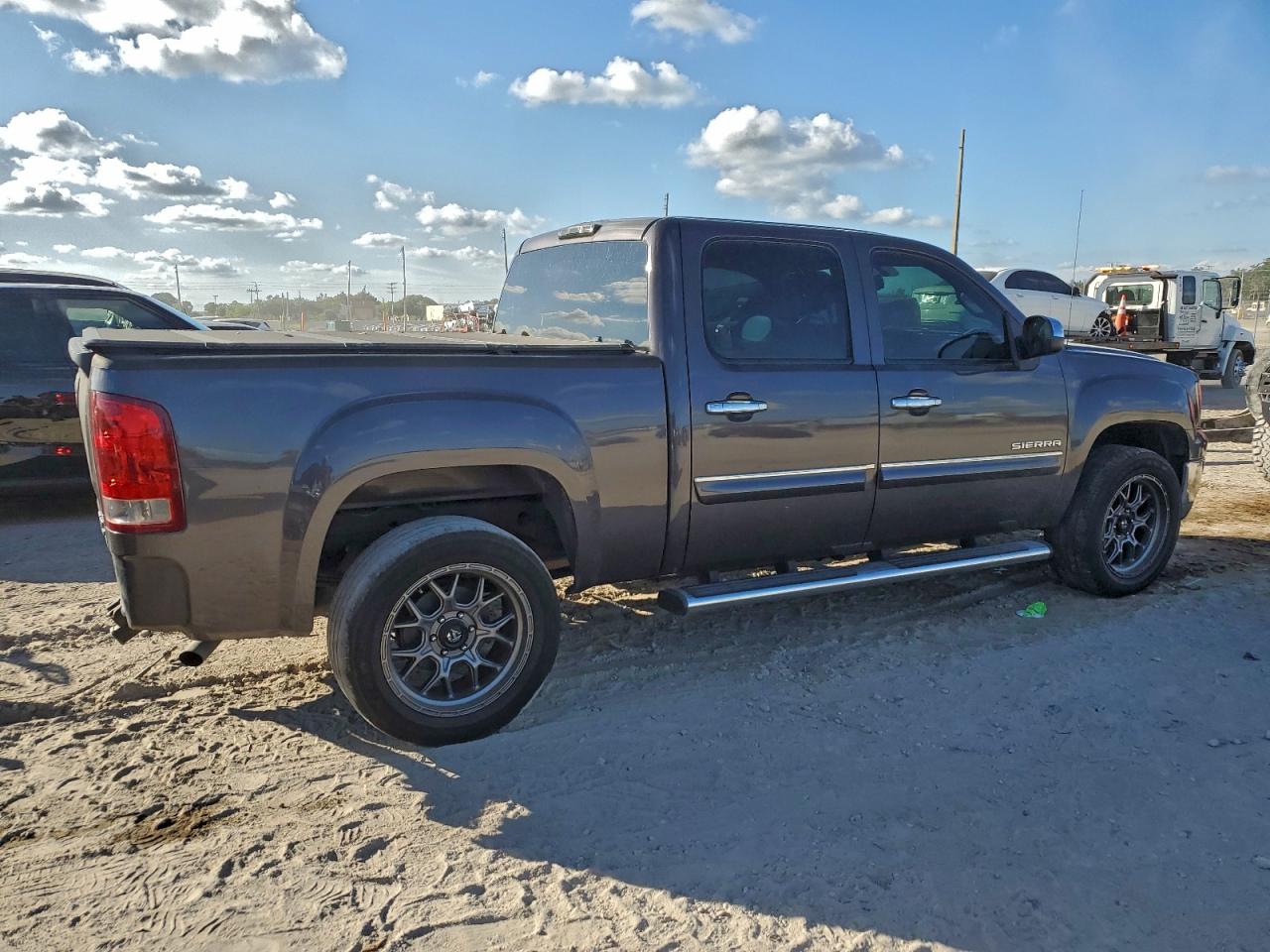 GMC SIERRA C1500 SLE