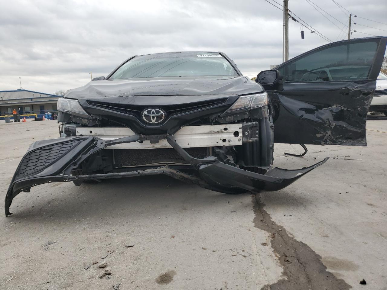 Lot #3310514062 2021 TOYOTA CAMRY SE