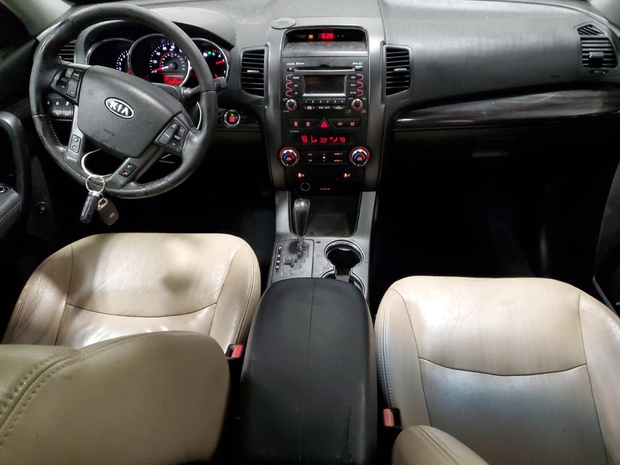 KIA SORENTO EX