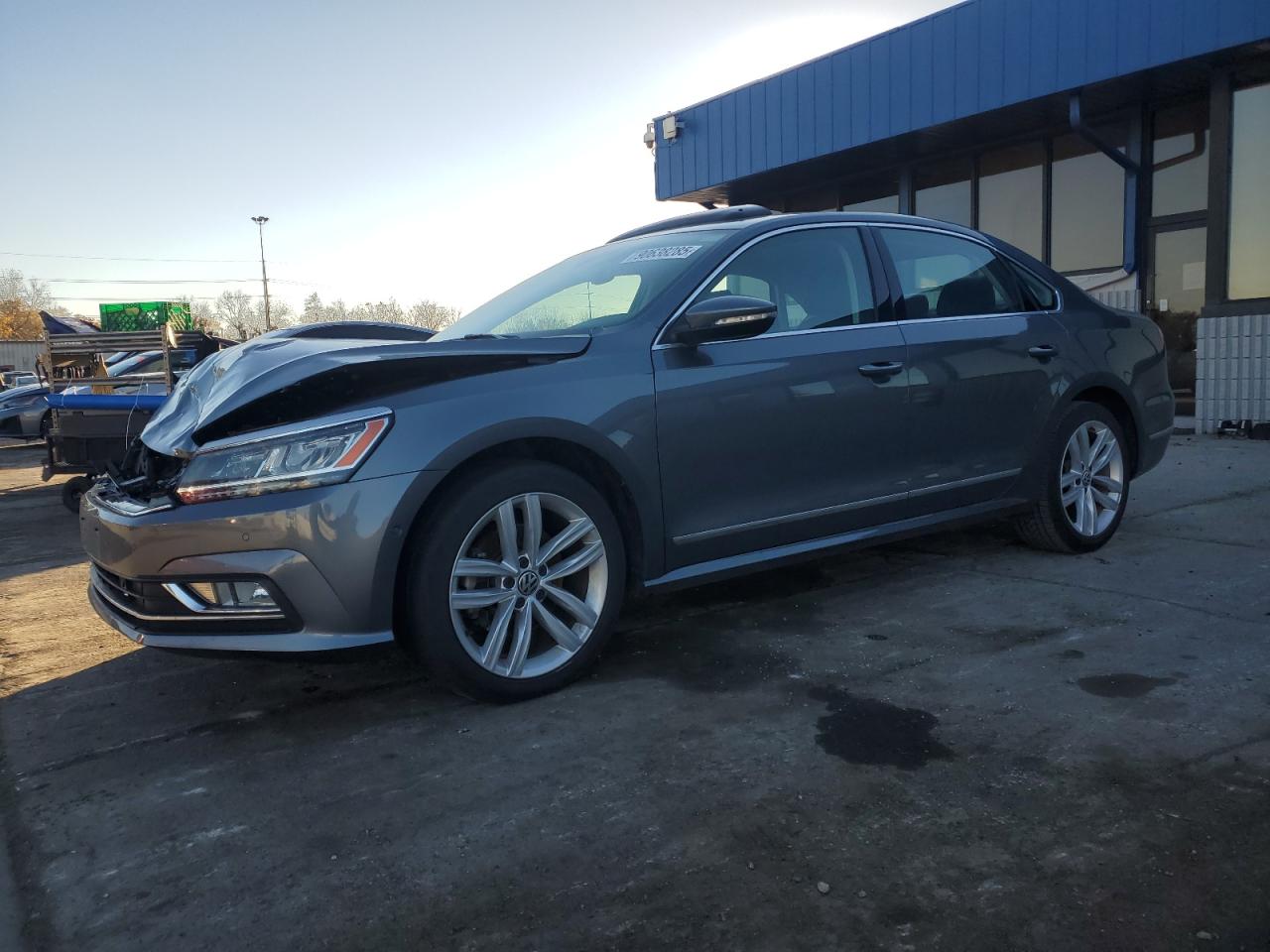 VOLKSWAGEN PASSAT SEL PREMIUM