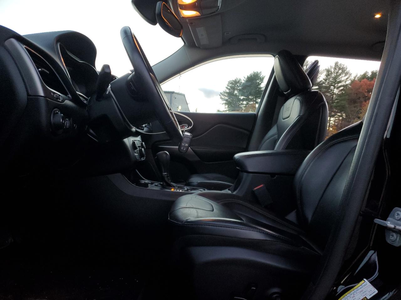 JEEP GRAND CHEROKEE LIMITED