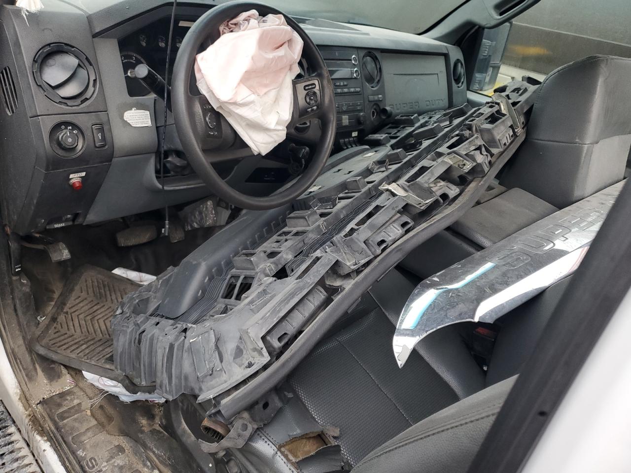 FORD F-550 SUPER DUTY