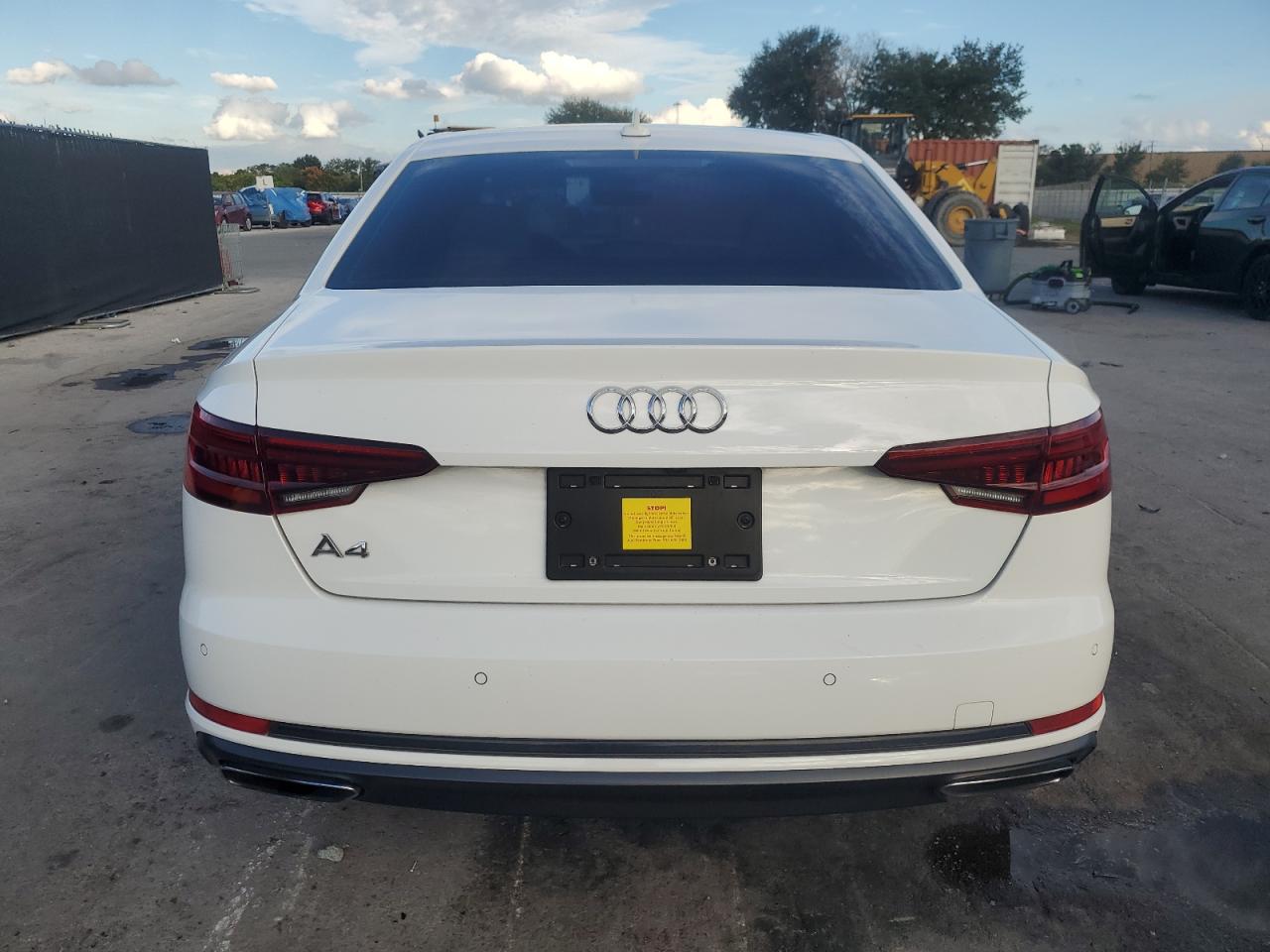 AUDI A4 PREMIUM