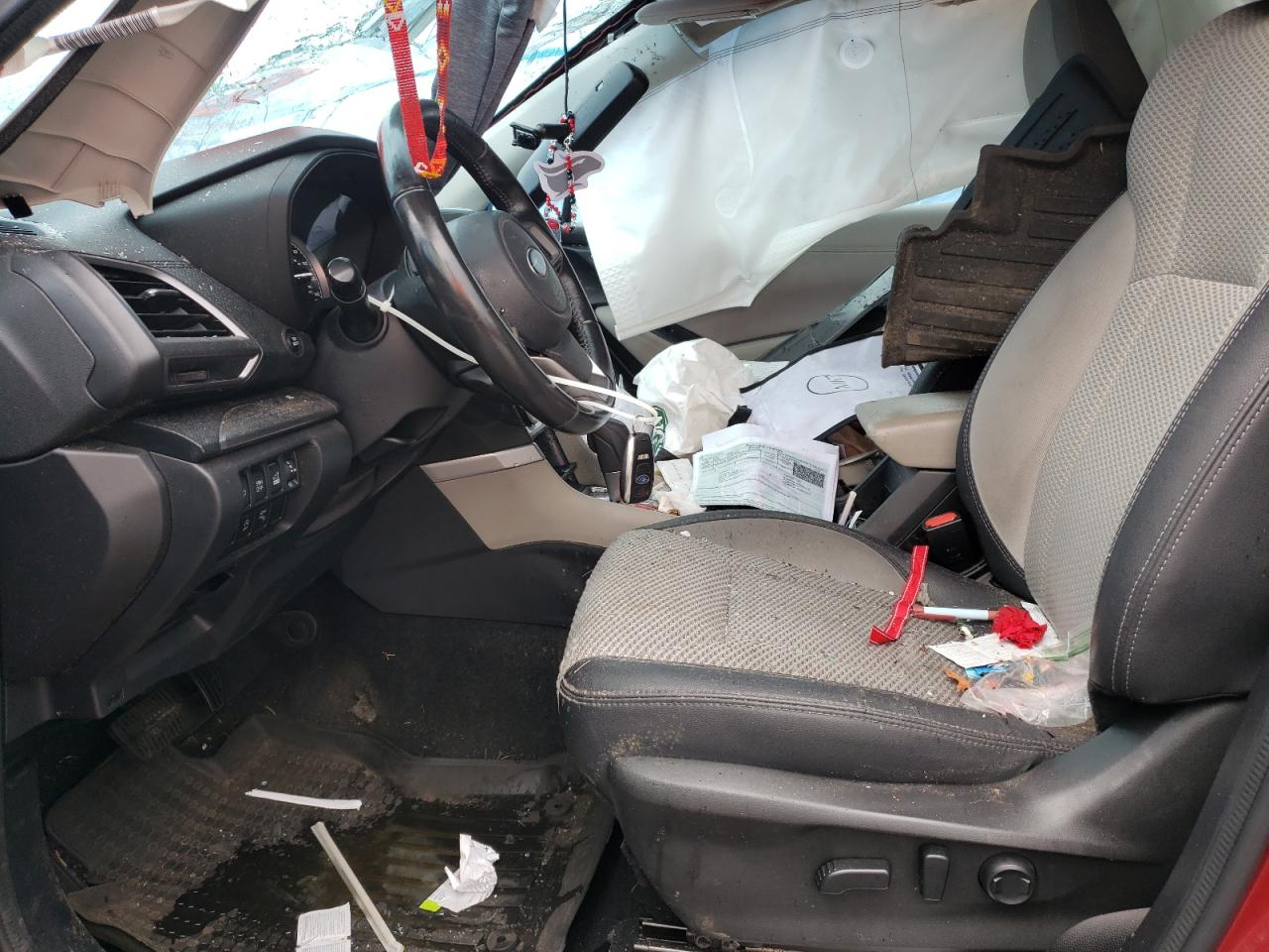 SUBARU FORESTER PREMIUM