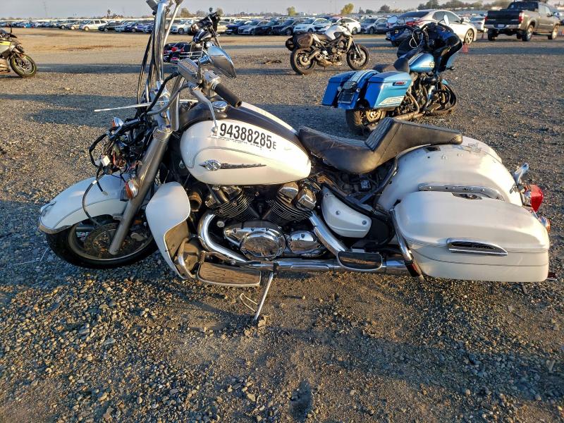 2004 YAMAHA VENTURE #3301587647