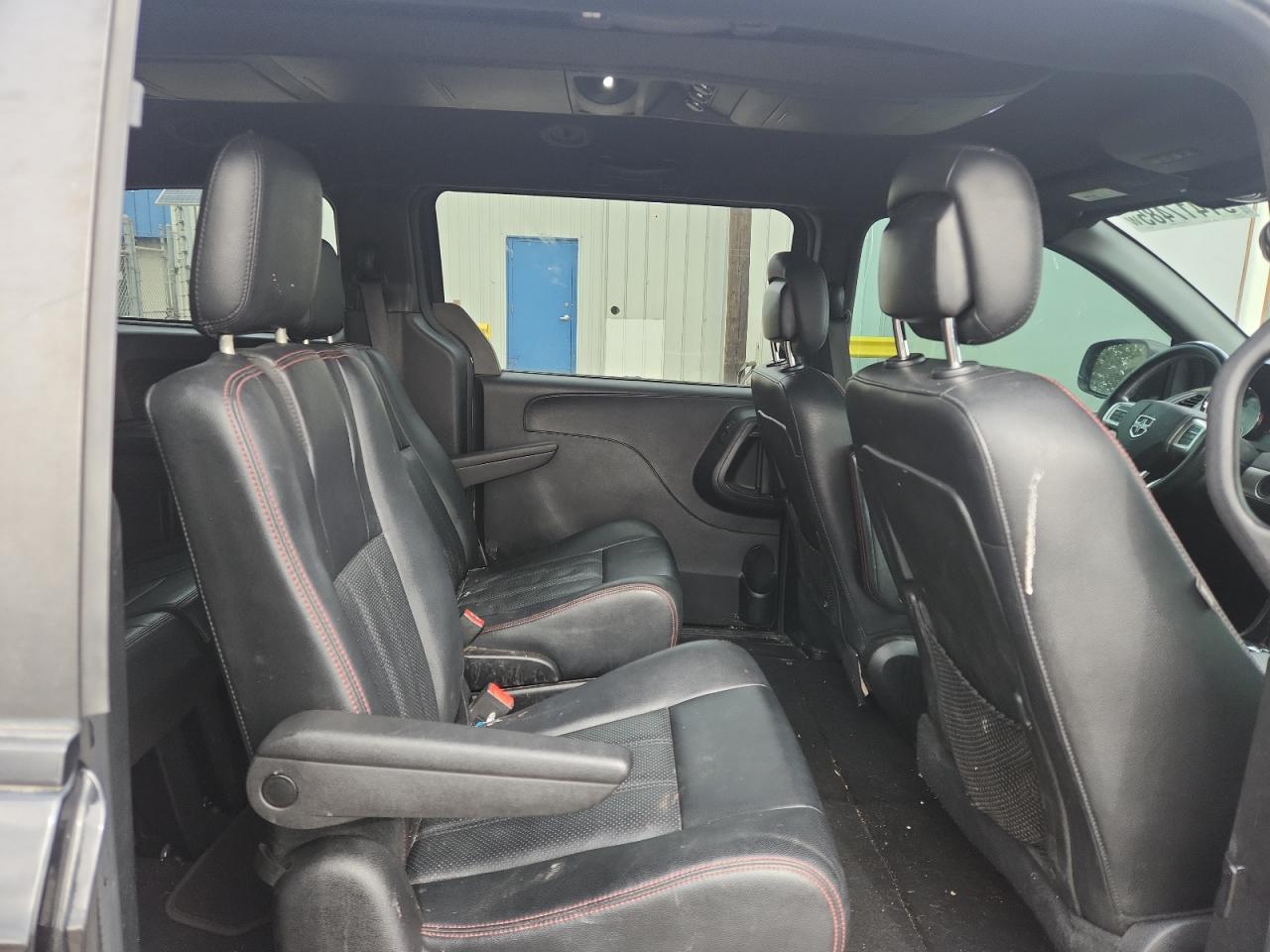 DODGE GRAND CARAVAN R/T