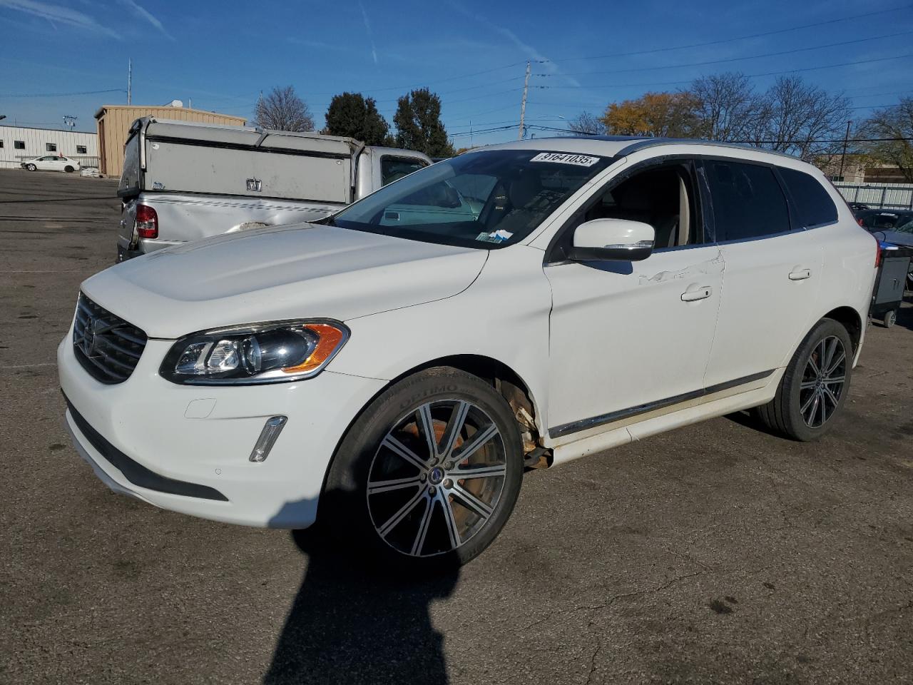 Lot #3286594203 2017 VOLVO XC60 T6 IN