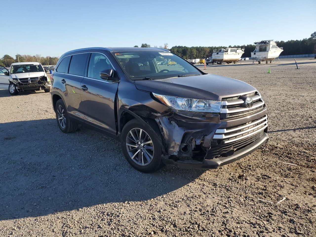 TOYOTA HIGHLANDER SE