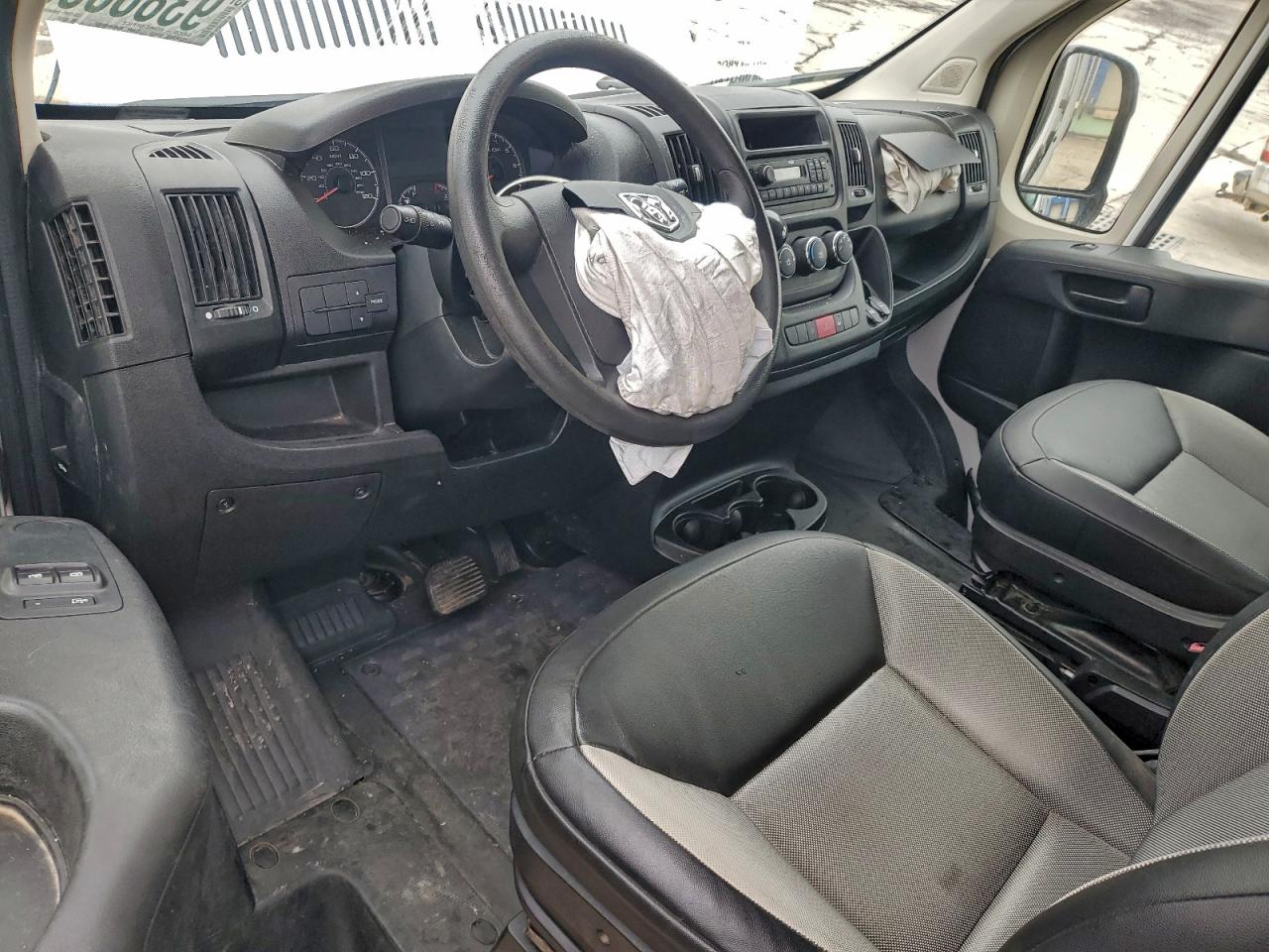 RAM PROMASTER 1500 STANDARD