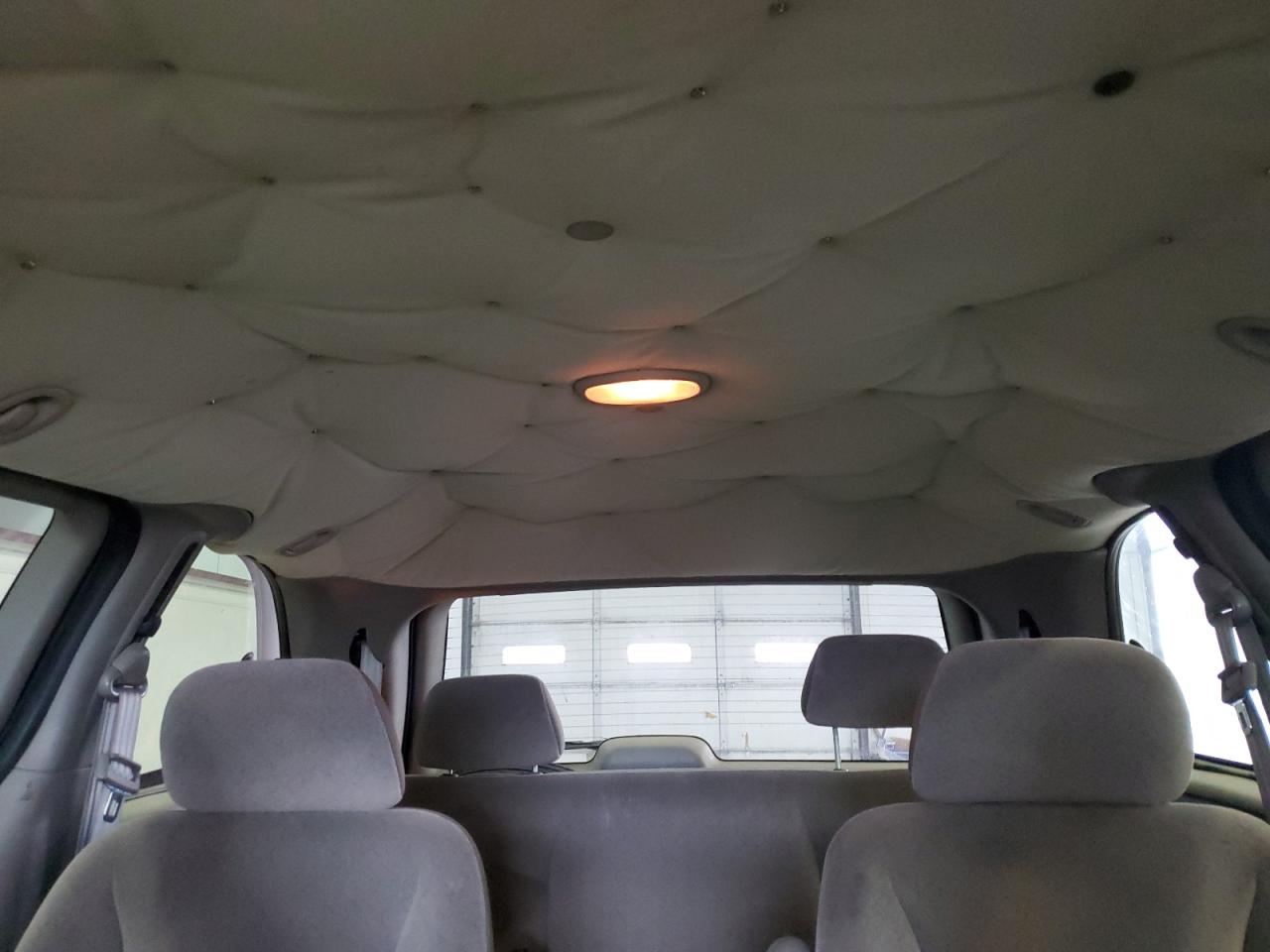 Lot #3317083981 2003 DODGE CARAVAN SE