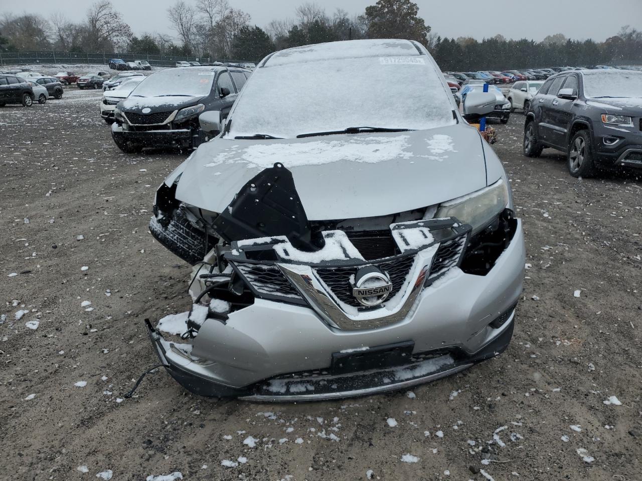 Lot #3308444273 2015 NISSAN ROGUE S