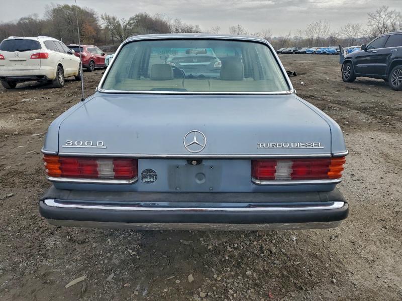 1985 MERCEDES-BENZ 300 DT #3302911071