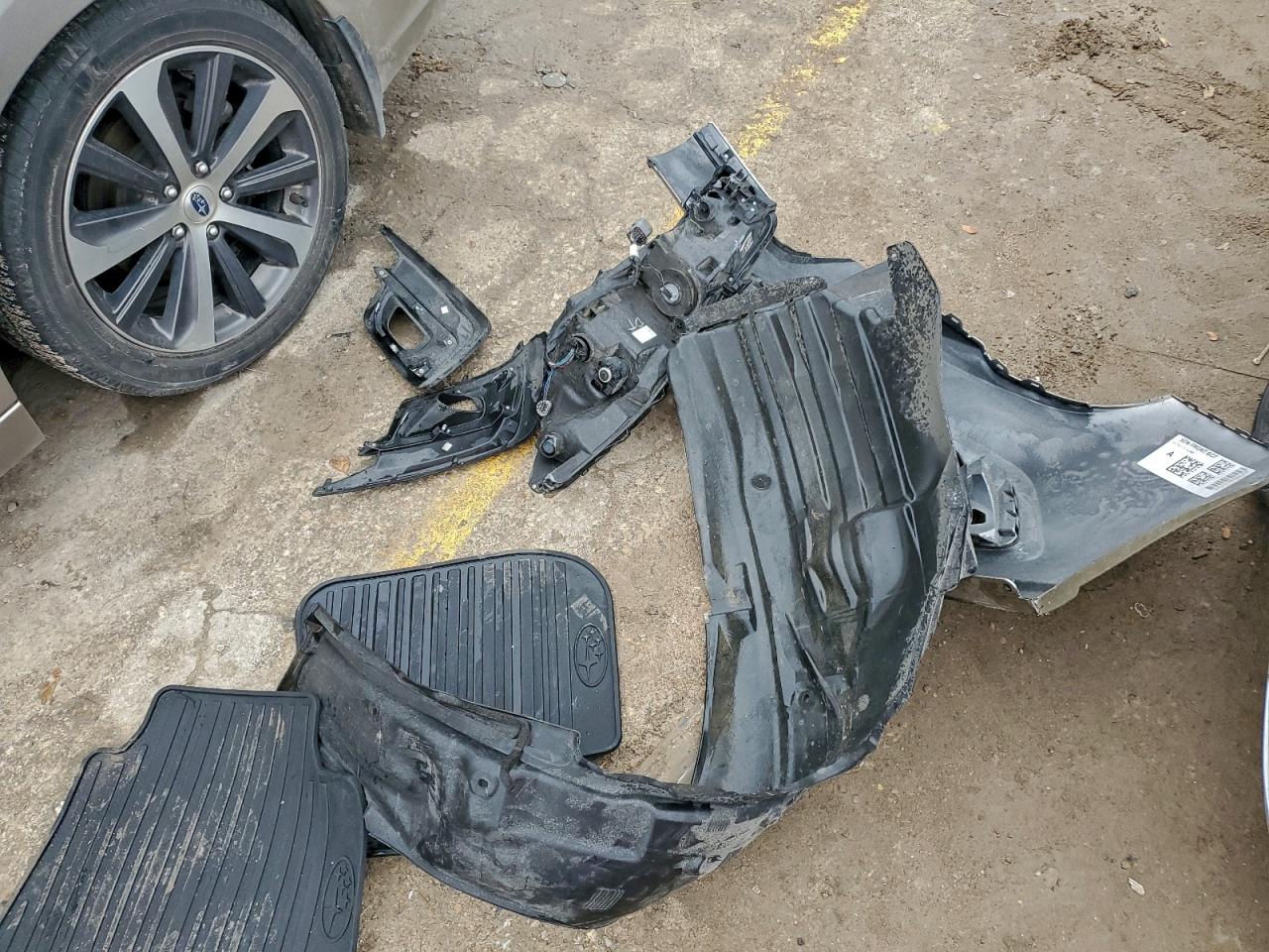 Lot #3301780336 2018 SUBARU LEGACY 2.5