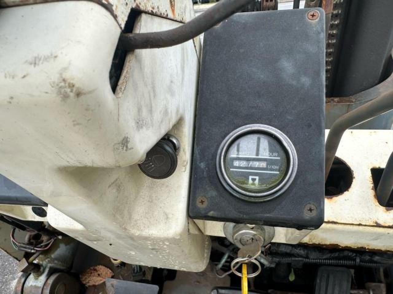 Lot #3282427281 1994 NISSAN FORKLIFT