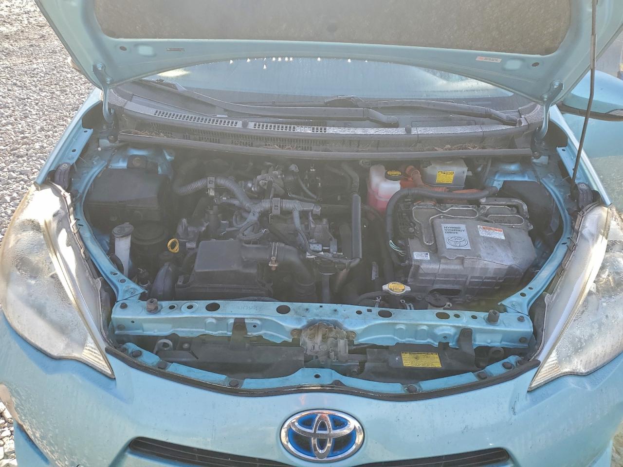 TOYOTA PRIUS C