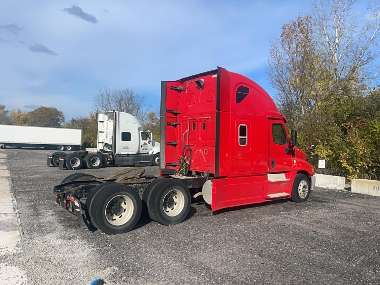 Lot #3281561433 2014 FREIGHTLINER CASCADIA 1