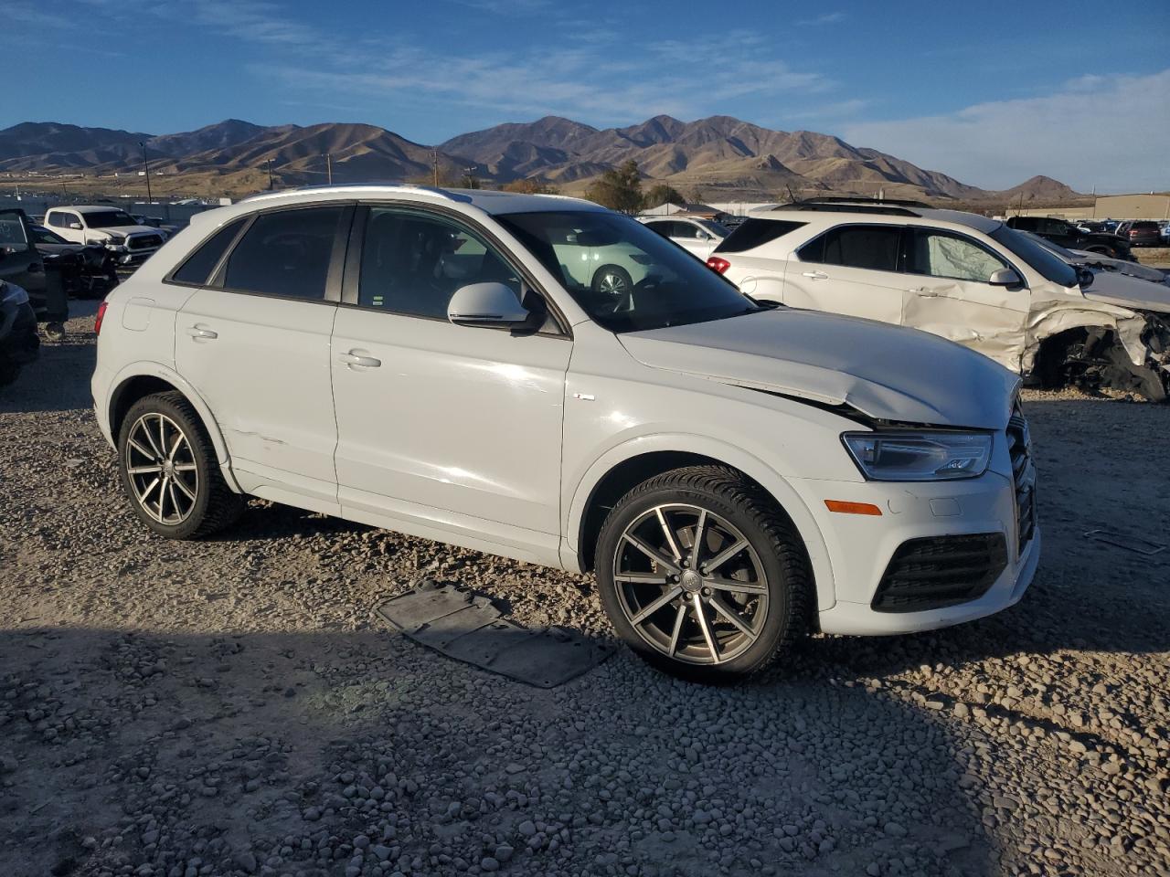 AUDI Q3 PREMIUM
