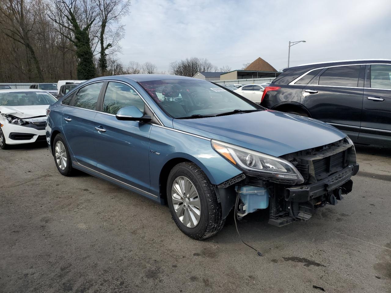 HYUNDAI SONATA HYBRID