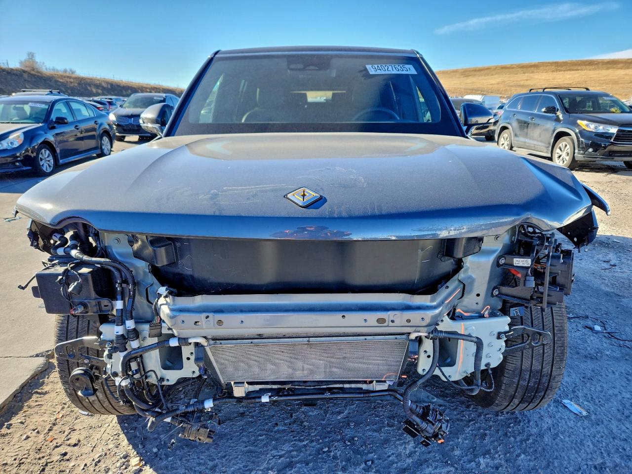RIVIAN R1S ADVENTURE