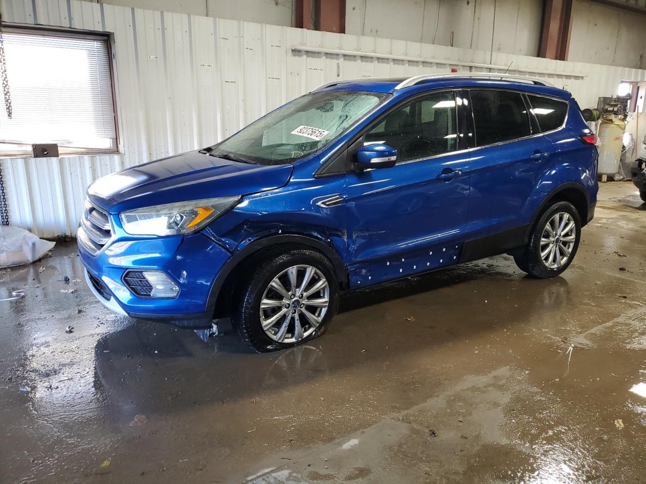 FORD ESCAPE TITANIUM